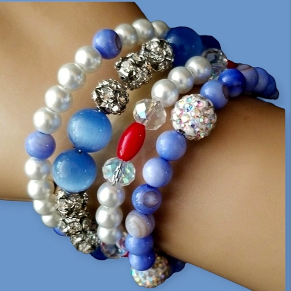 NWT Handcrafted Agate and Glass Bead Rhinestone Beaded Bracelet NWT - Picture 1 of 12